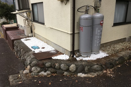 砂利敷き
